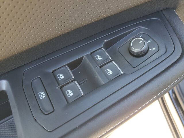 2025 Volkswagen Atlas SEL 4Motion