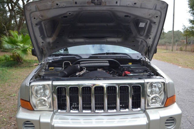 2007 Jeep Commander Sport