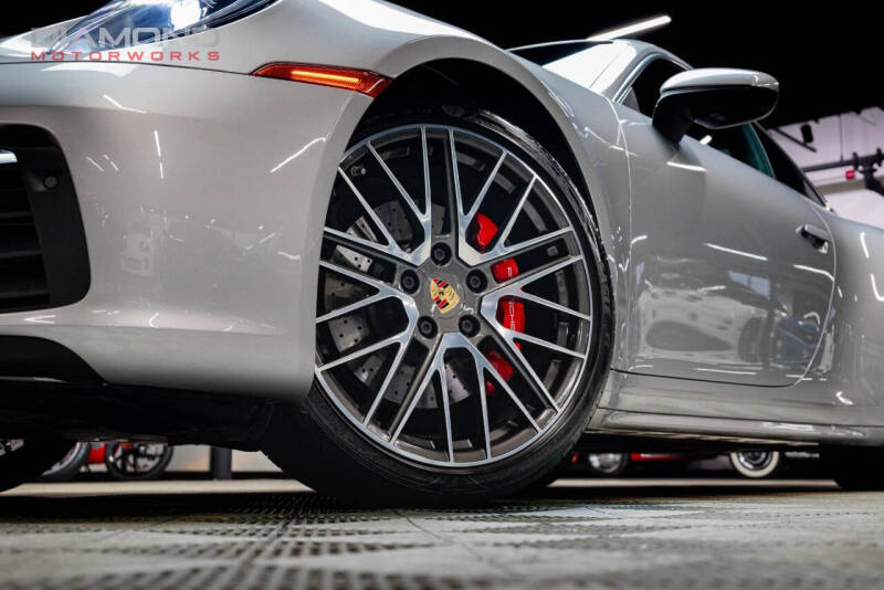 2023 Porsche 911 Carrera 4S