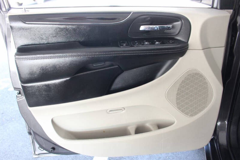 2017 Dodge Grand Caravan SXT