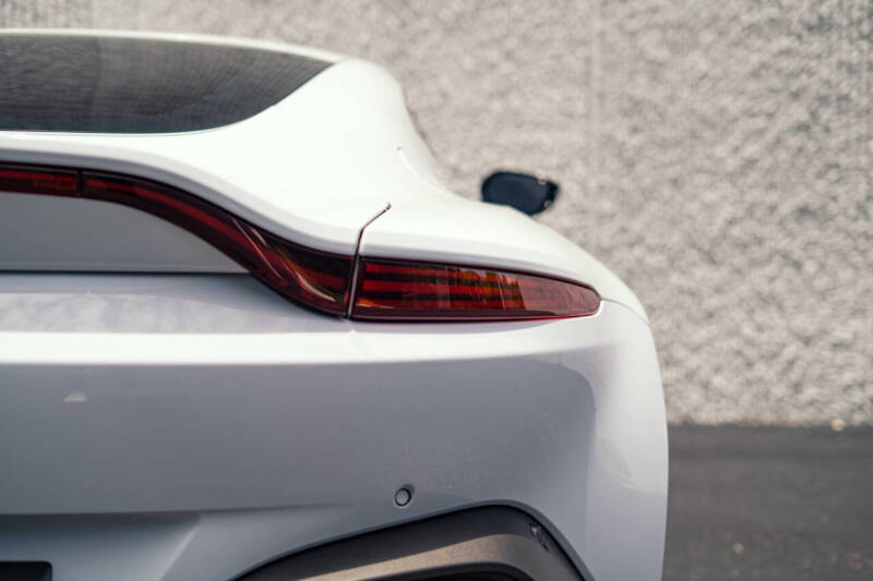 2019 Aston Martin Vantage