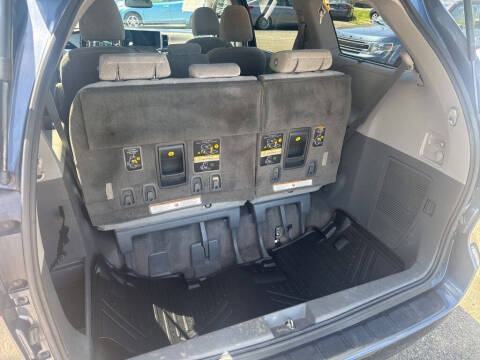 2017 Toyota Sienna