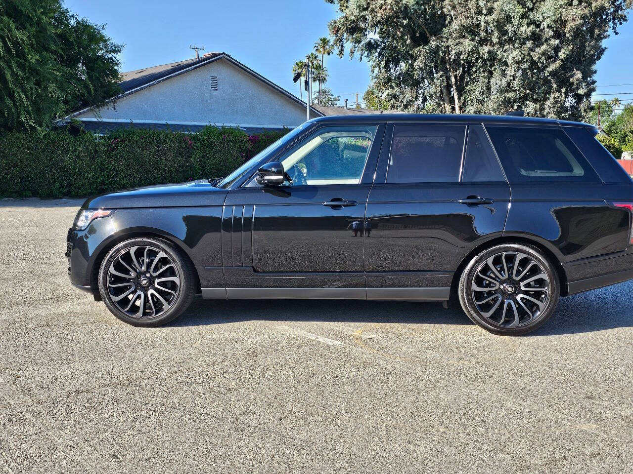 2017 Land Rover Range Rover 12