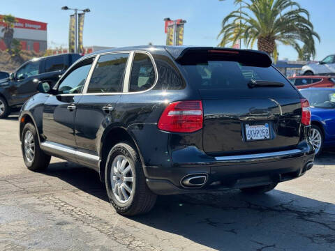 2010 Porsche Cayenne Tiptronic