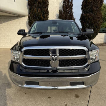 2023 RAM 1500 Classic SLT