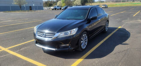 2013 Honda Accord for sale at EXPRESS MOTORS in Grandview MO