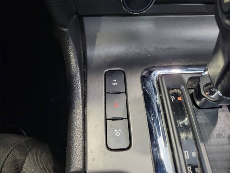 2013 Ford Mustang V6