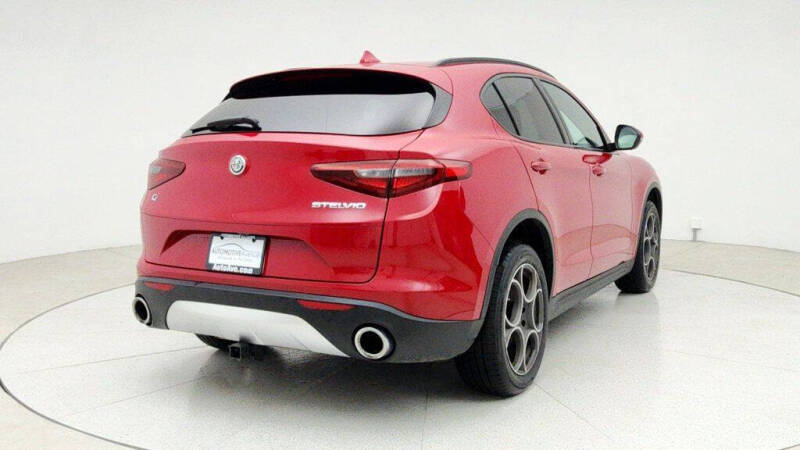 2019 Alfa Romeo Stelvio Ti Sport