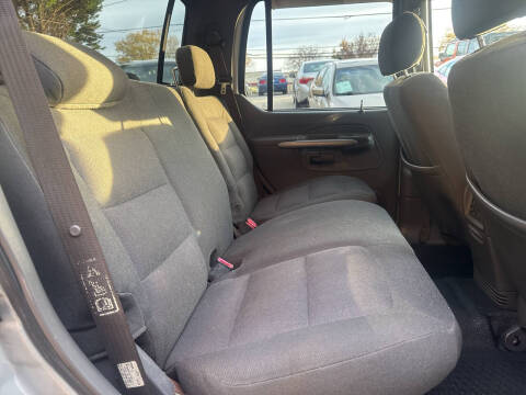 2002 Ford Explorer Sport Trac Value