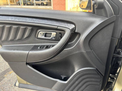 2012 Ford Taurus Limited