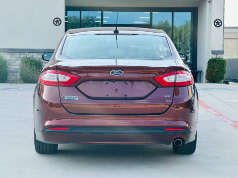 2015 Ford Fusion Energi SE Luxury