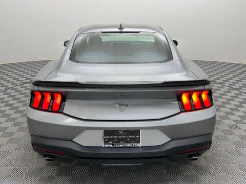 2024 Ford Mustang EcoBoost