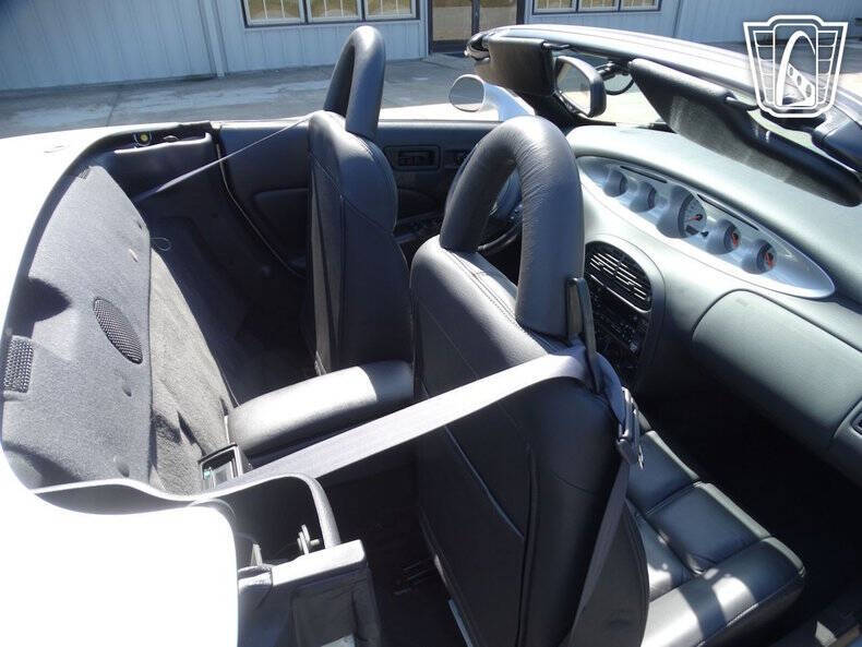 2002 Chrysler Prowler