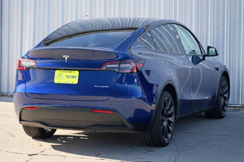 2023 Tesla Model Y Long Range