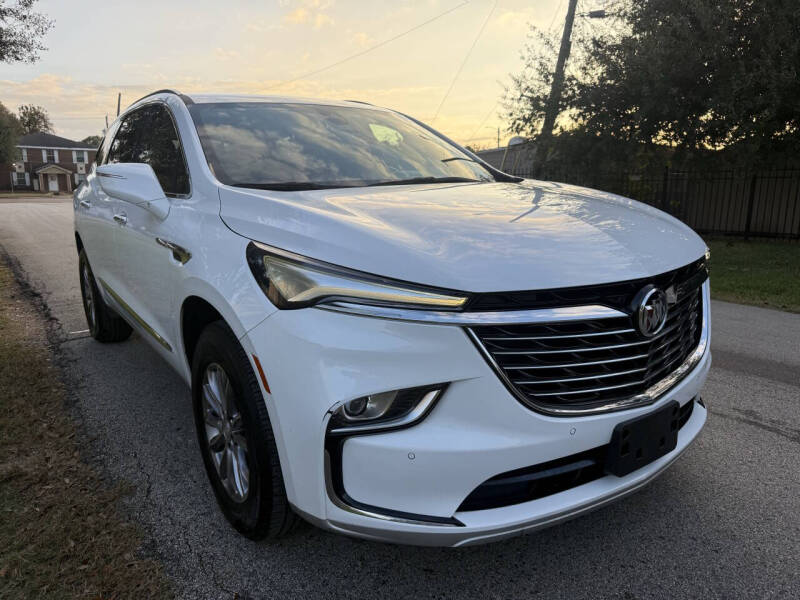 2022 Buick Enclave Essence