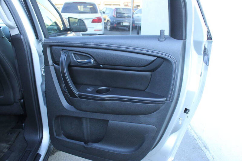 2015 GMC Acadia SLE-1