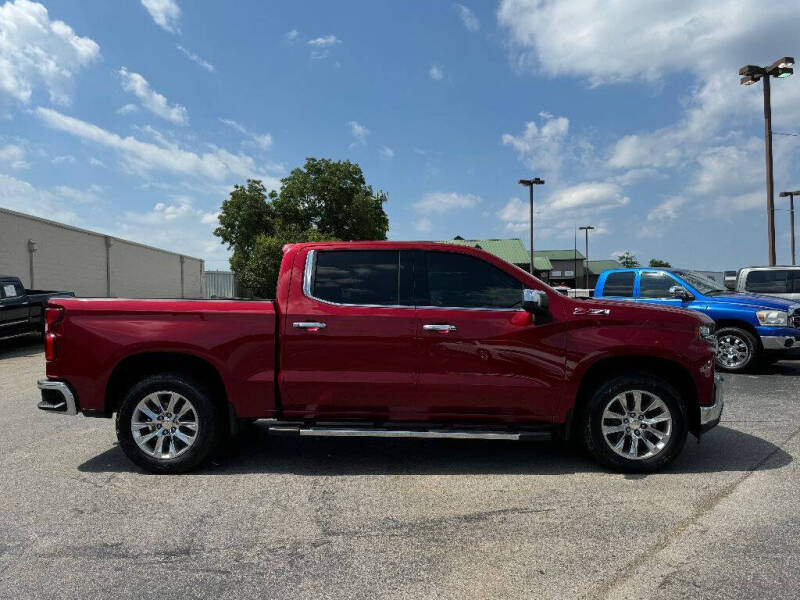 Used 2019 Chevrolet Silverado 1500 LTZ with VIN 1GCUYGED3KZ163271 for sale in Knoxville, TN