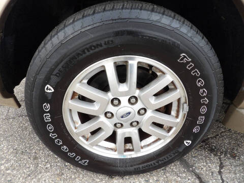 2011 Ford Expedition XLT