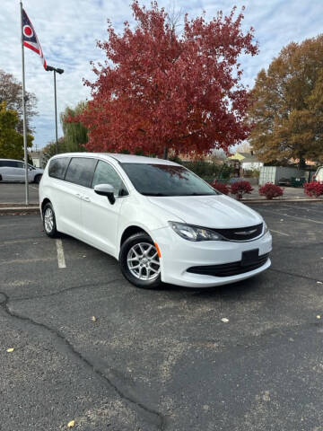 2017 Chrysler Pacifica Touring