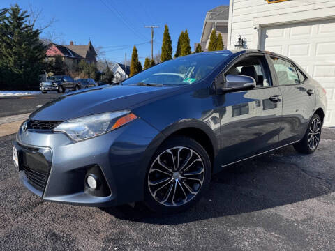2016 Toyota Corolla S Plus