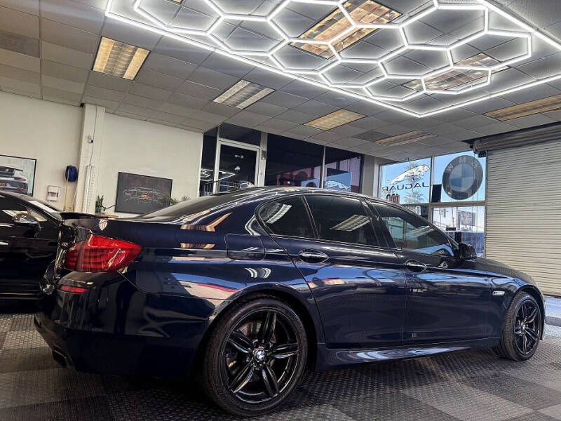 2012 BMW 5 Series 550i