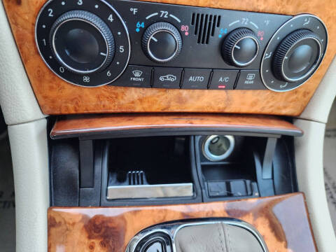 2005 Mercedes-Benz CLK CLK 320