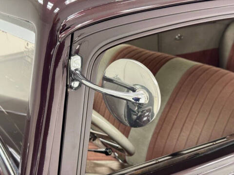 1932 Plymouth Deluxe