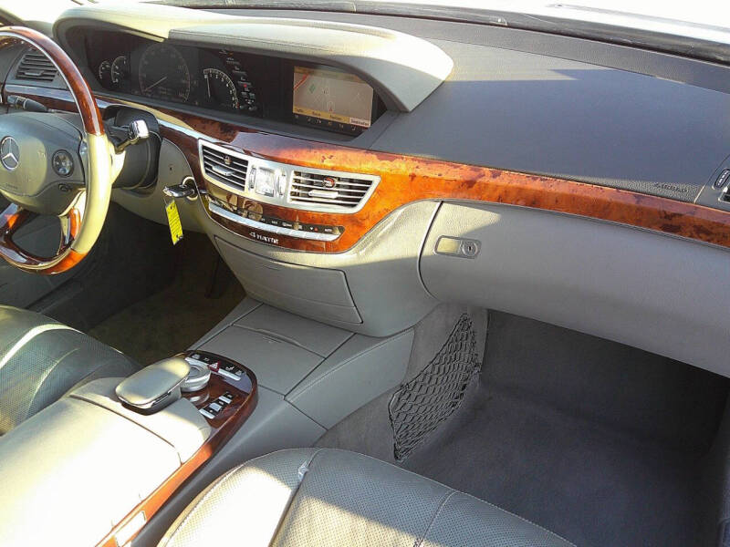 2008 Mercedes-Benz S-Class S 550 4MATIC