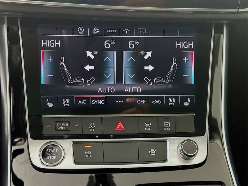 2021 Audi Q8 quattro Premium Plus 55 TFSI