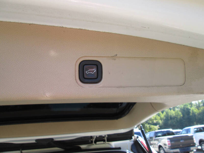 2010 Cadillac Escalade Premium