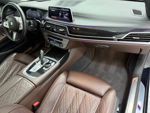 2022 BMW 7 Series 750i xDrive