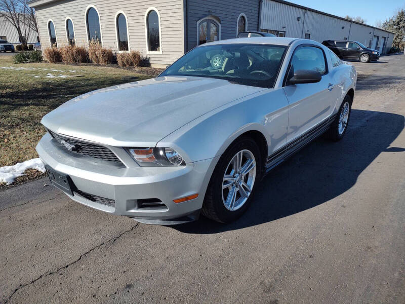 2010 Ford Mustang for sale at ROUTE 36 MOTORCARS in Dublin OH