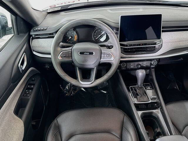 2024 Jeep Compass Latitude Lux