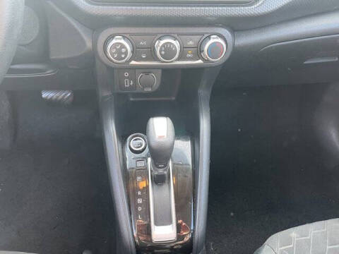 2021 Nissan Kicks S