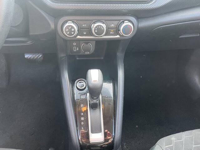 2021 Nissan Kicks S