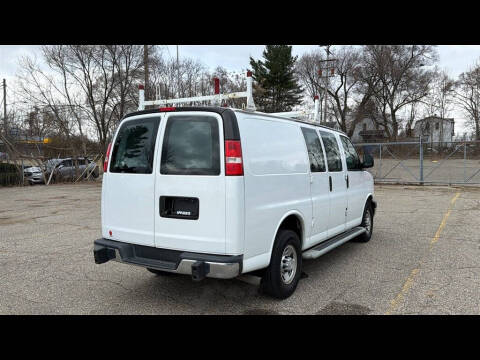 2018 Chevrolet Express 2500