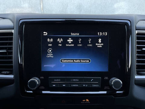 2022 Nissan Frontier SV