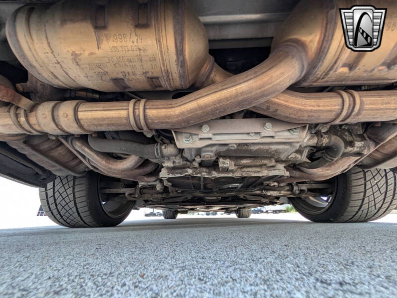 2004 Porsche 911 Carrera 4S