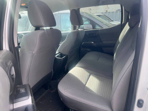 2023 Toyota Tacoma SR5 V6