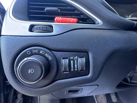 2020 Jeep Cherokee Altitude