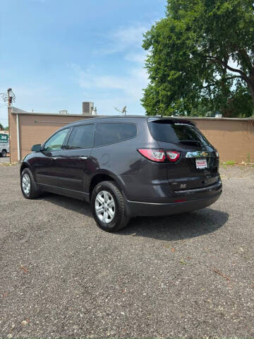 2016 Chevrolet Traverse LS