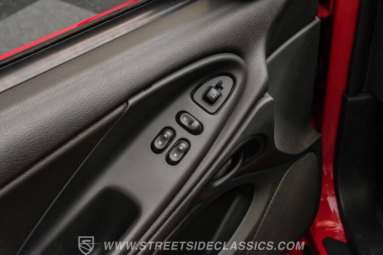 2004 Ford Mustang SVT Cobra