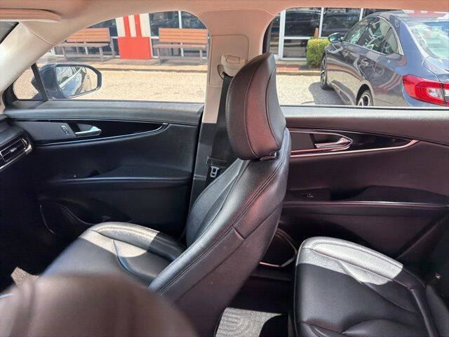 2023 Lincoln Nautilus Standard