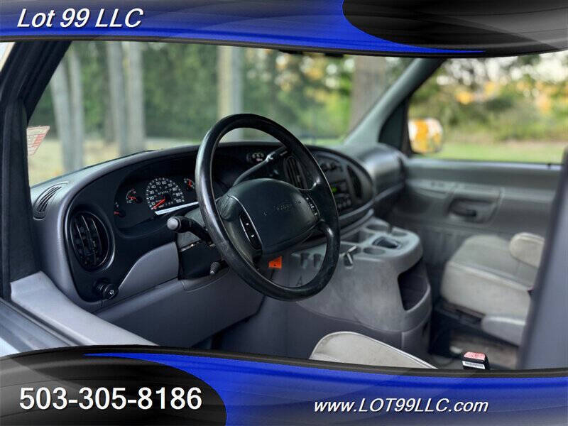 2000 Ford E-Series E-350 SD