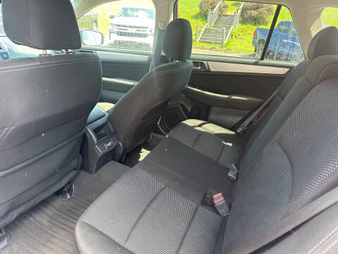 2018 Subaru Outback 2.5i Premium