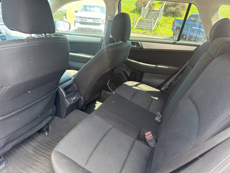 2018 Subaru Outback 2.5i Premium