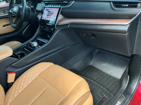 2024 Jeep Grand Cherokee Summit