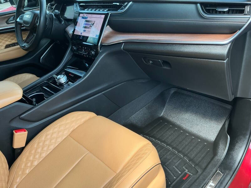 2024 Jeep Grand Cherokee Summit