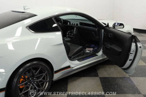 2022 Ford Mustang Mach 1