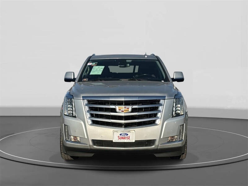 2020 Cadillac Escalade Luxury